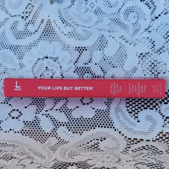 IT Cosmetics’ Your Lips But Better Lip Liner Stain cherry flush - Picture 2 of 6